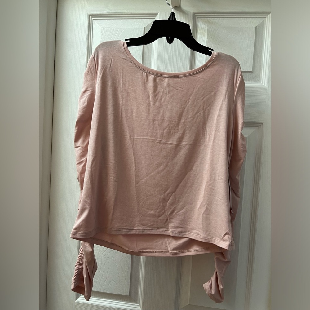 Athleta ruched cropped long-sleeve shirt